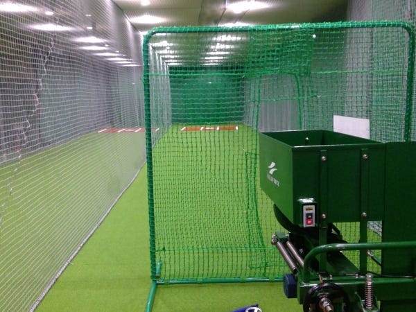 野球スクール運営事務・現場と事務