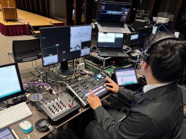 企業セミナーのオペレーション風景です。