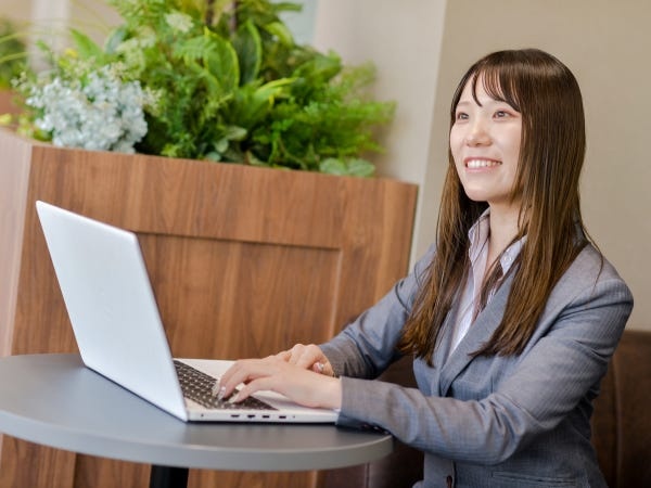 事務スタッフ・上場子会社の事務スタッフ（恵比寿ガーデンプレイス勤務・未経験OK）