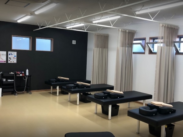 受付・整骨院の受付（未経験OK）