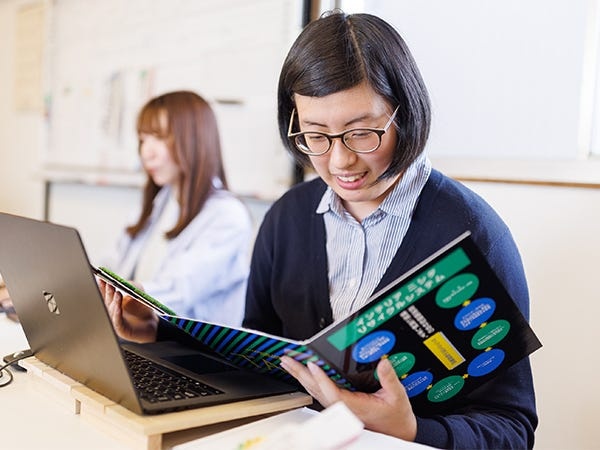 世界的イベントで企画したブースに人だかりができているときは最高の気分です。