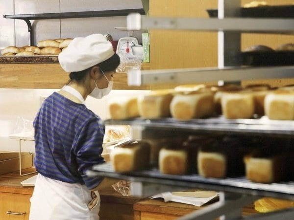 パン店ジェラート店スタッフ・販売スタッフ・従業員も全員（未経験OK・長く働きたい方歓迎）