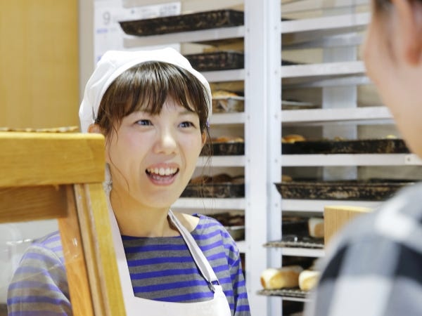 パン店ジェラート店スタッフ・販売スタッフ・従業員も全員（未経験OK・長く働きたい方歓迎）