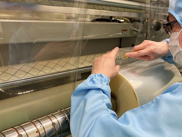 先輩社員の作業風景です。先輩社員も活躍しています！