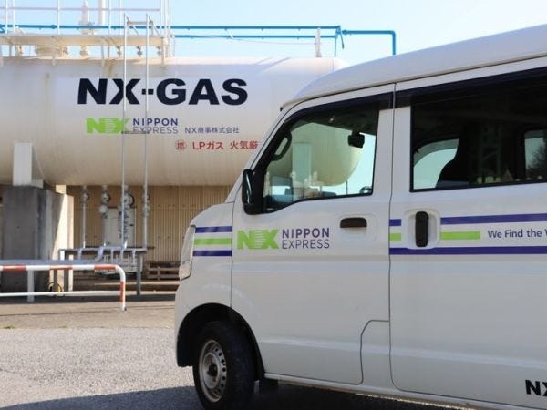 事務スタッフ・宿直スタッフ（WワークOK・力仕事なし）