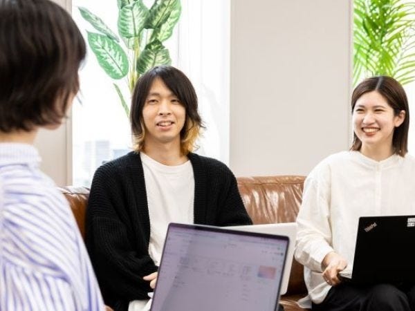 主に20代～40代が活躍しています。定期的な社内イベントもあり、楽しいことが大好きなメンバーです。