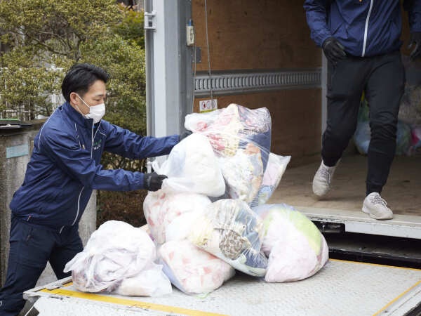 男性スタッフ多数活躍中！資格は不要で、未経験からでもスタートOK！