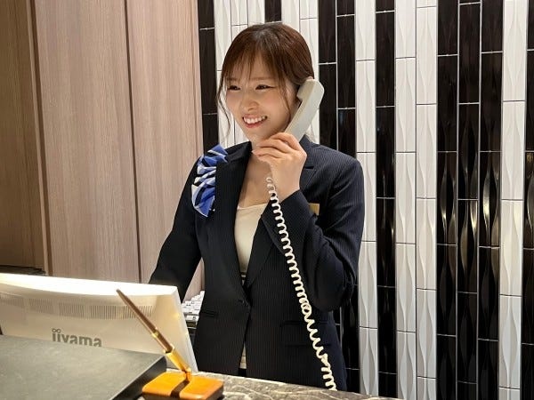 阪神住建グループの安定企業のフロント職・正社員・心斎橋にあるホテルフロント職