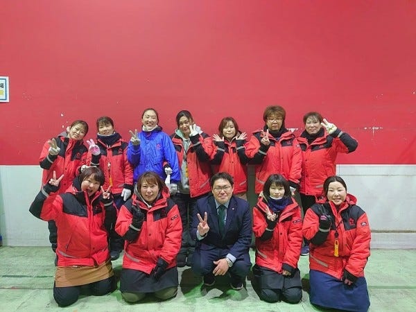 ◆髪色自由・ネイルOK♪◆週3日～OK！ ◆土日祝休みも可能◆土曜日出勤も（時給20％増し！）勤務時間変更可能応相談◆高校生・大学生も歓迎！