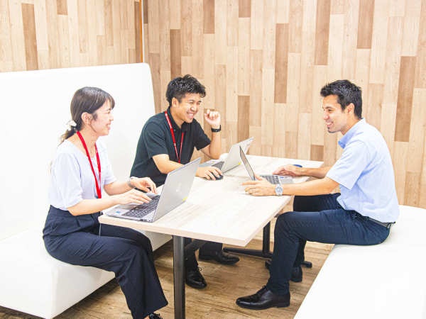 翻訳コーディネーター・業務推進メンバー・中国語翻訳担当（業界未経験）