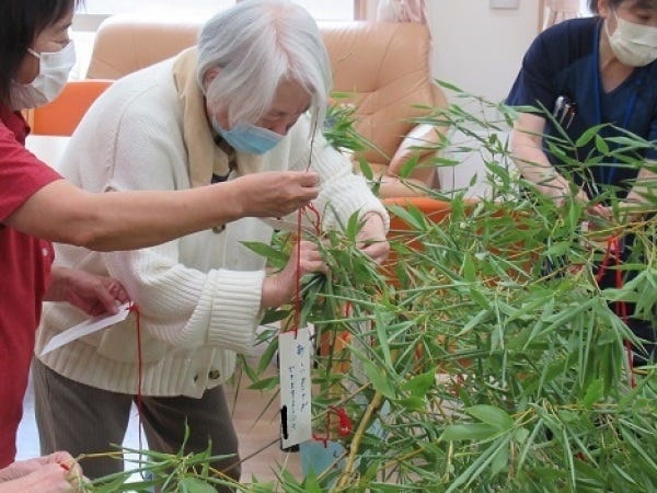 介護職員・夜勤専属介護職員（土日祝のみOK・WワークOK）