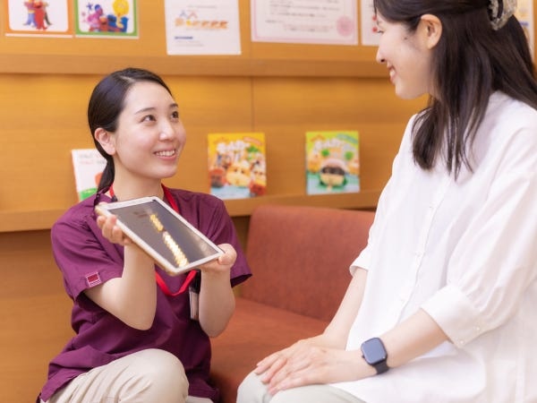 問診はiPadを使用しています。自社開発のシステムです！