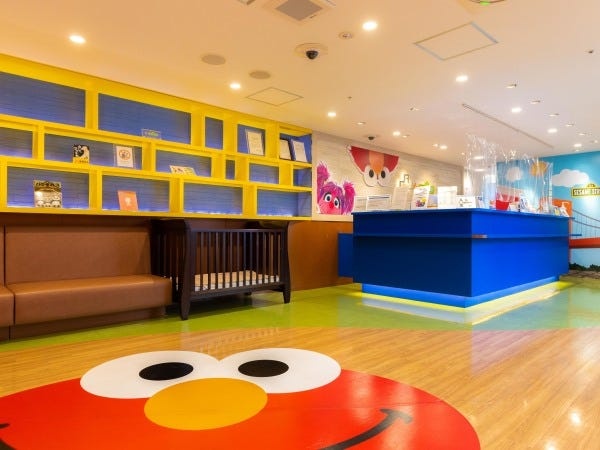 明るい雰囲気の小児クリニックです♪