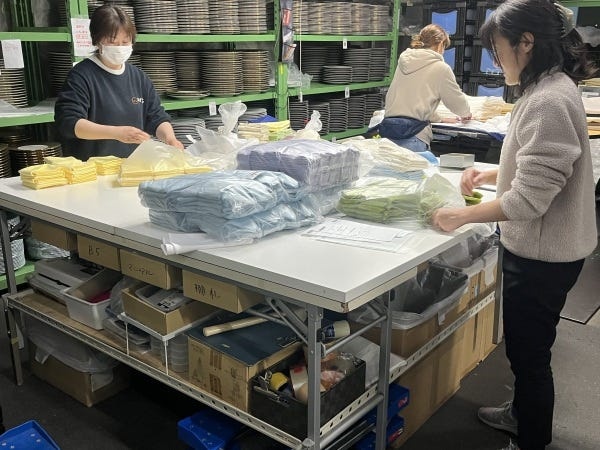 軽作業スタッフ・倉庫内軽作業スタッフ