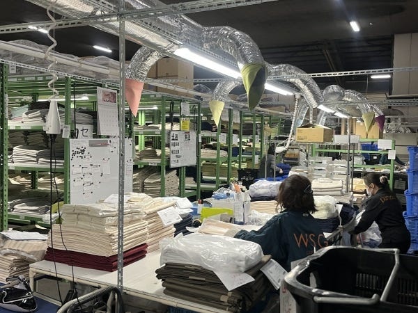 軽作業スタッフ・倉庫内軽作業スタッフ