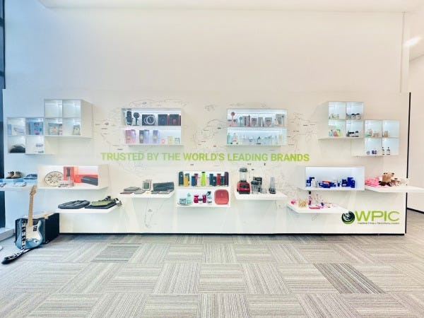 中国では現在250ブランド、累計650ブランド以上の取り扱いがございます。