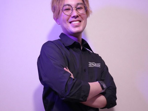 CGクリエイターの加藤です。CGスキルについては、私に何でもお任せください！