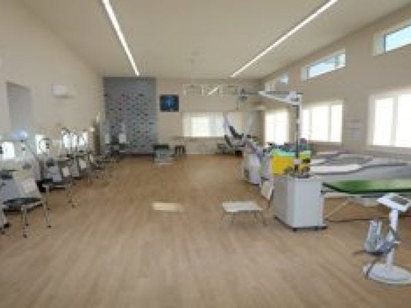 看護師（看護師免許または准看護師免許）