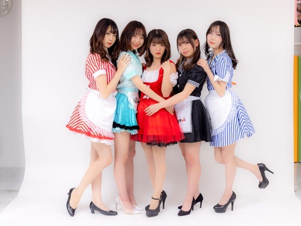 カワイイ制服がモチベに♪ 色やデザインはイベントごとに変わります！