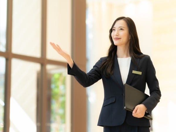 研修を通じて専門的な知識やマナーを身につけることができます。