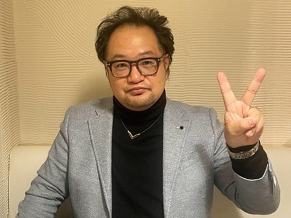 代表の篠崎です！社員が能力を発揮できる環境を作るのが仕事です！その結果、社員が評価されればまた頑張れる！と、社員にとって好循環を目指します！