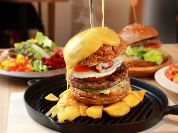 ホールスタッフ（未経験者歓迎・未経験歓迎）