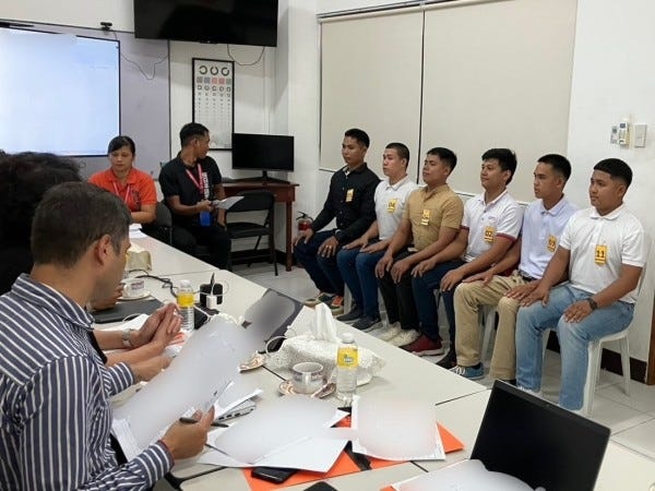 時には海外面接同行へ。日本国内に限らずグローバルに活躍。未経験でも、何歳からでも挑戦できる仕事です。英語スキルを活かせます