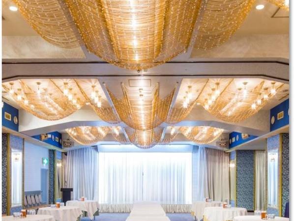 宴会サービスのレストラン宴会スタッフ