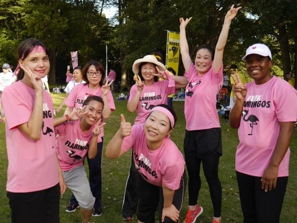 恒例の「大運動会」では、チームに分かれて『本気遊び』をします。その後のBBQ懇親会もお楽しみ！