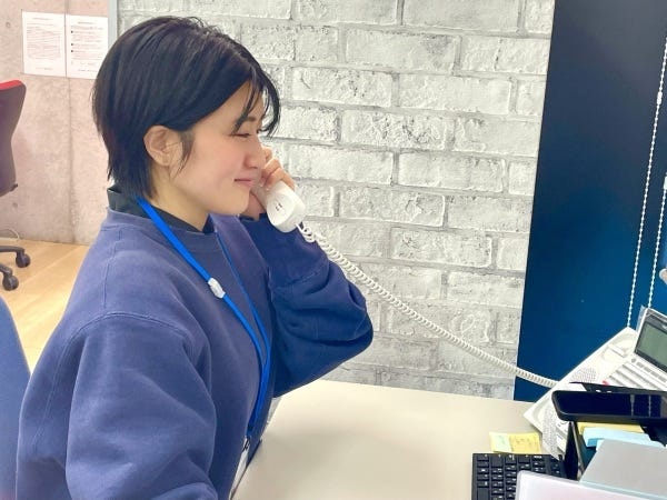 それぞれモクモクと仕事中。。