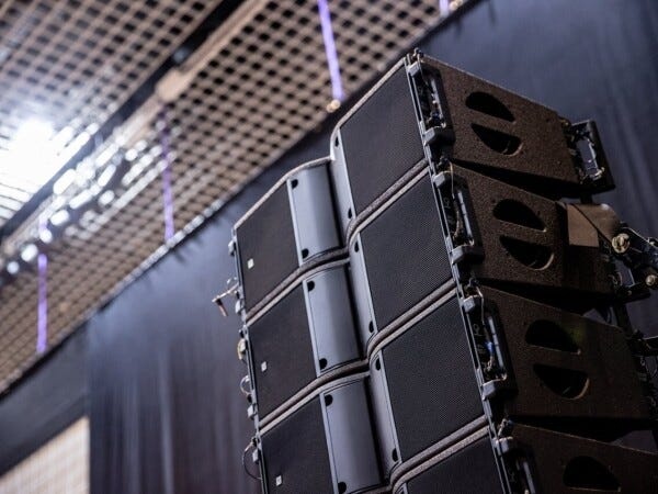 音響照明映像オペレーター・コンベンション施設の演出技術スタッフ