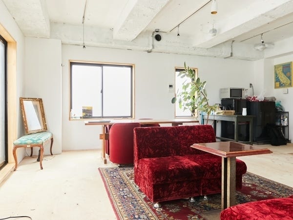 オフィス内の風景です。お洒落で快適な環境です。