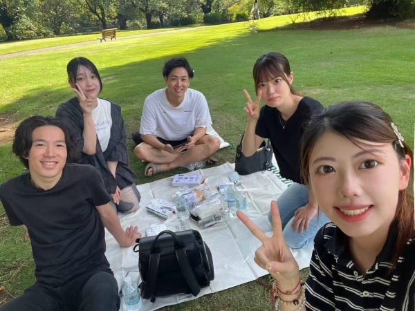 自慢はこの雰囲気の良さ。支え合える仲間と一緒に、安心してチャレンジできる環境です！