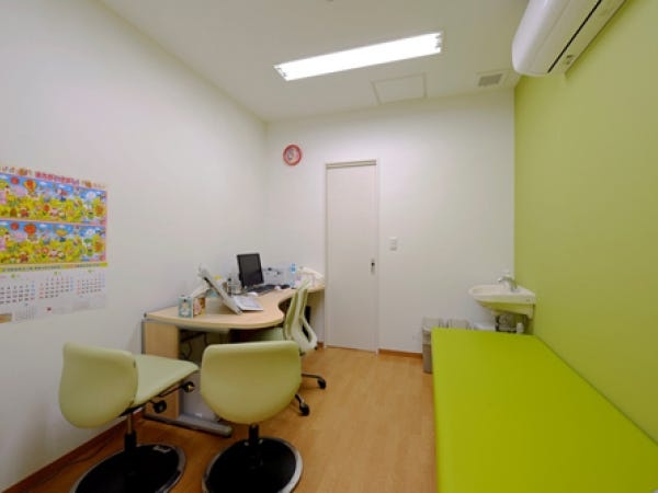 ☆診察室☆圧迫感がなく広々とした診察室となっています。
