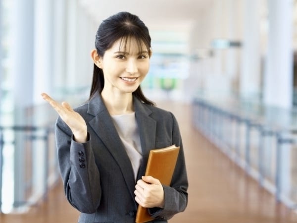 ＜こんな方を求めています＞◎とにかく稼ぎたい方、収入を上げて新しい人生をスタートさせたい方◎コツコツと人間関係を築いていくことが得意な方!!