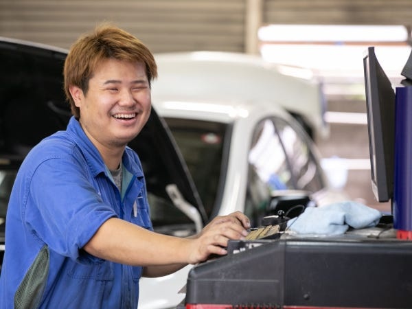 事務スタッフ・受付ショップスタッフ（学歴不問・未経験者OK）