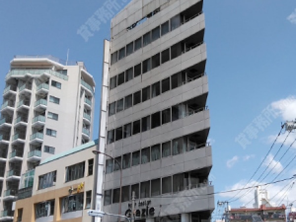 お仕事内容は、基本的にはEC/WEB制作と運用が主体ですが、貴方のアイディアと情熱次第ではどんな事も形にさせて頂きます。