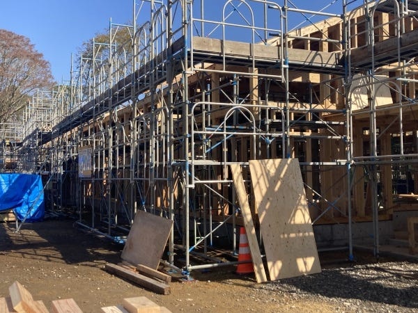 建設現場での軽・建設現場における軽