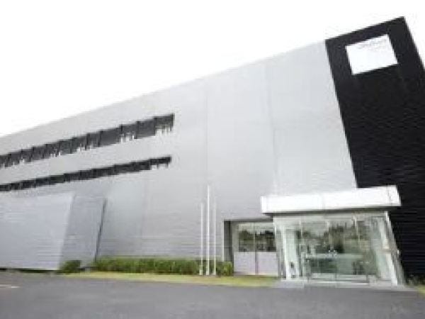 生産オペレーター・外資系高機能樹脂製造メーカー・フォークリフト運転技能者（普通自動車免許・尚優遇）