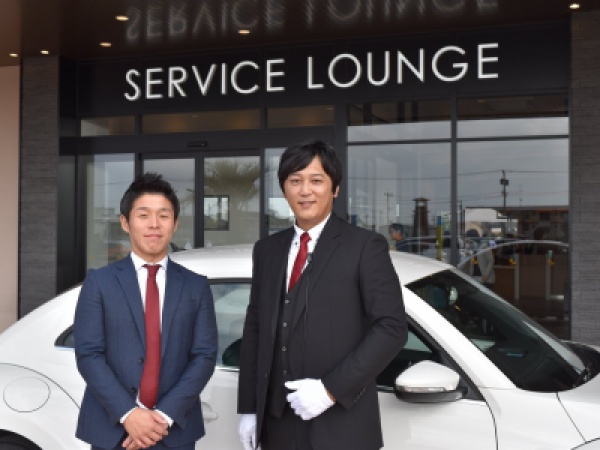 バレーパーキングサービスのバレーパーキングサービ運営スタッフ