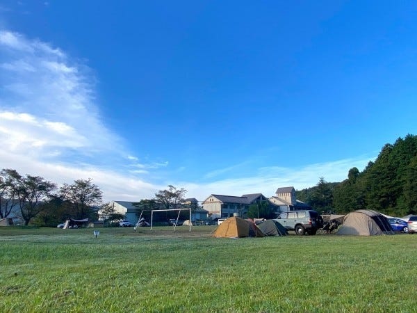 キャンプ場運営スタッフ