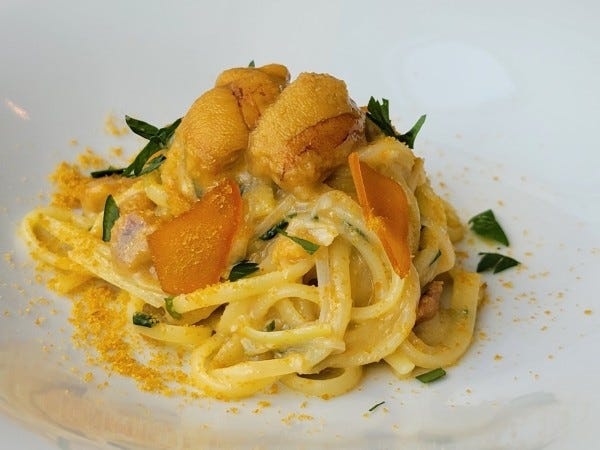 ホールスタッフ（資格不問・経験者優遇）