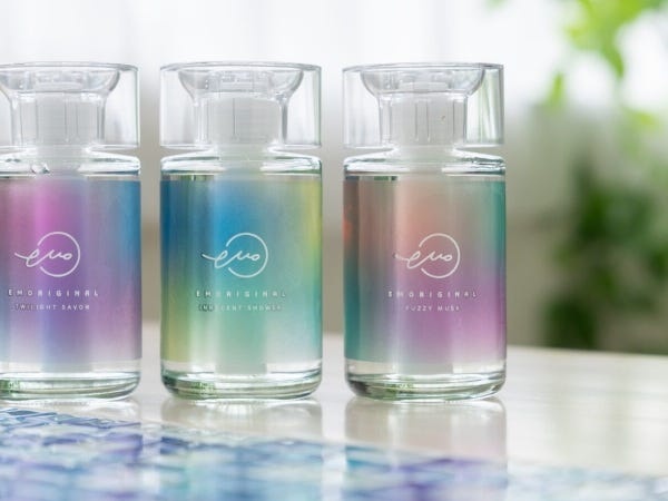 EMORIGINAL LIQUID[エモリジナルリキッド]　近畿大学と共同開発！Z 世代が考えるエモい 自動車用芳香剤！