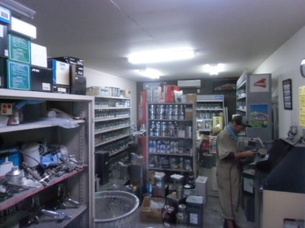 塗装調色ルーム