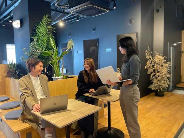 困ったことがあったらすぐに聞く。そんなオープンで話しやすいメンバーが揃っています！