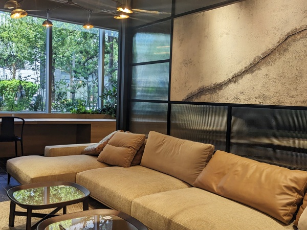 マーケティング（未経験OK・業務に慣れてきたら出社とリモートの併用など）