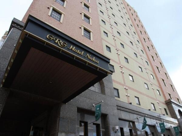 ホテル夜勤フロントスタッフ募集！未経験歓迎・高時給1500円～