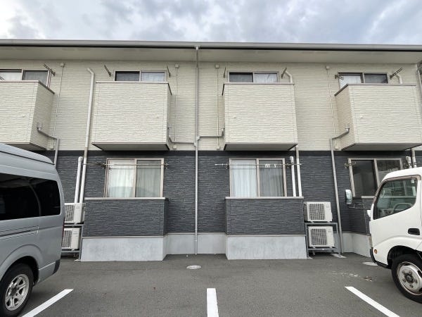 築浅できれいな社宅を完備しているので、生活面も安心！愛媛県外の方も身体ひとつで働きに来ることができます。