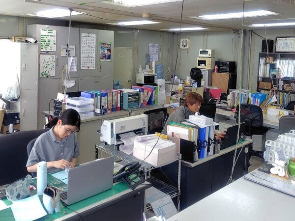 30年以上の歴史を持つ当社。多くの取引先から依頼を受け、安定した経営を長年続けてきました。