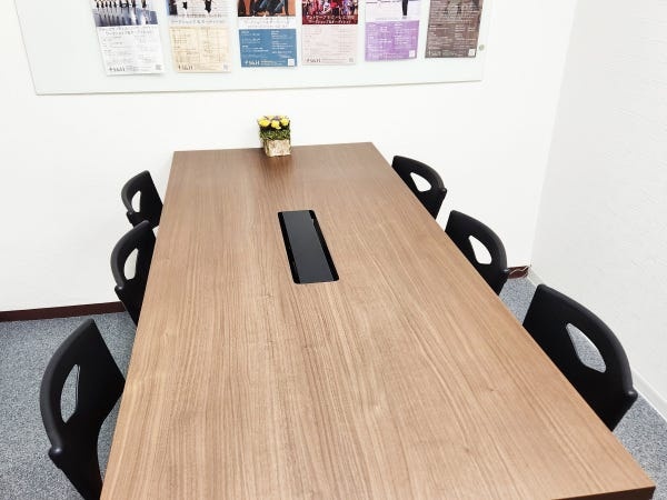 事務スタッフ・留学事務・イベント企画（こんなスキルや経験も大歓迎・があればOK）